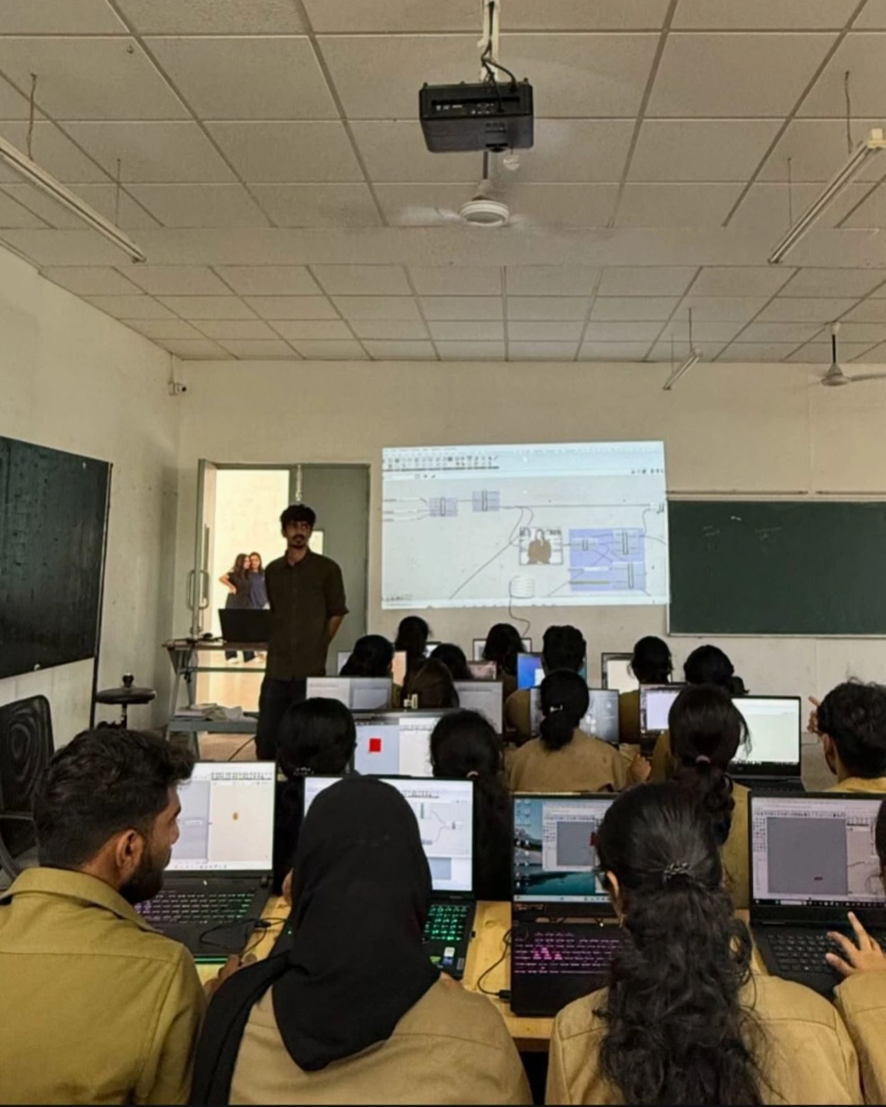 Introduction to Rhino classroom session
